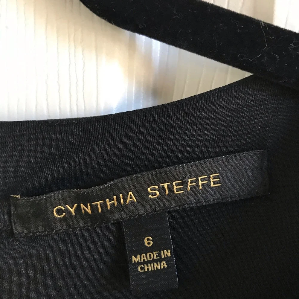 Cynthia Steffe Dress / purple & black leather / 6 - Picture 5 of 9